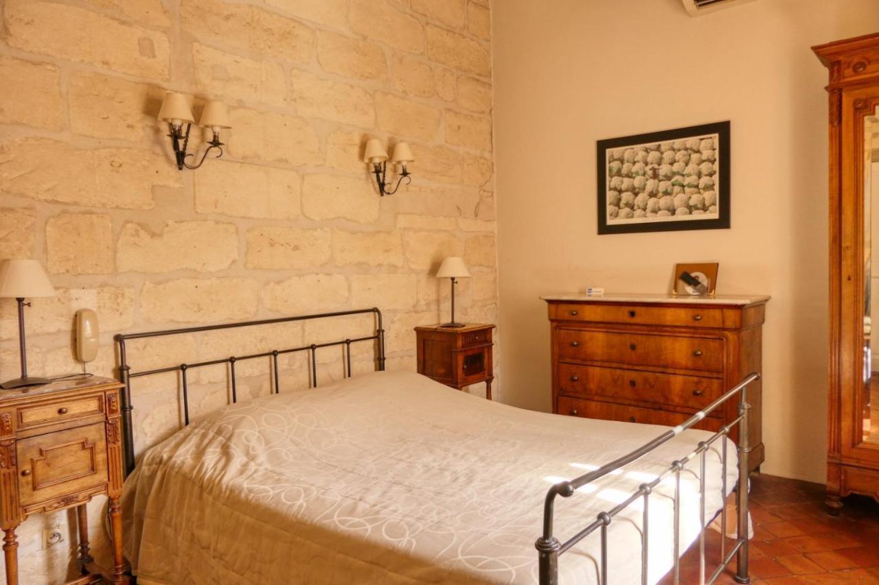 Au Saint Roch - Hotel Et Jardin Avignon Luaran gambar