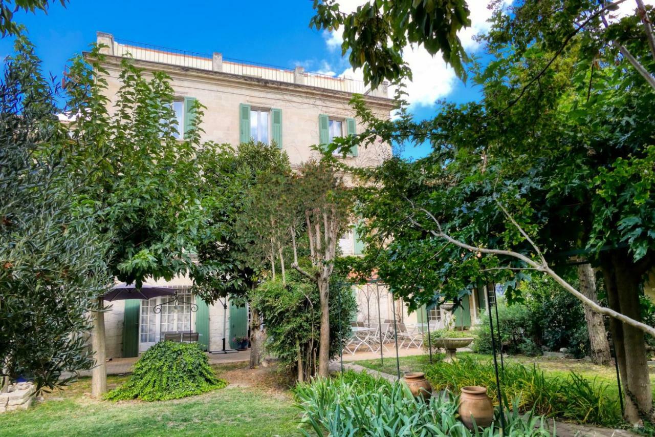 Au Saint Roch - Hotel Et Jardin Avignon Luaran gambar